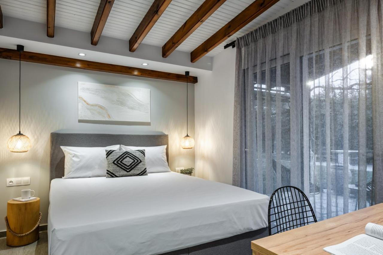 Coel Luxury Suites By Rentalspro Services - Potidea Halkidiki Néa Poteídaia Eksteriør bilde